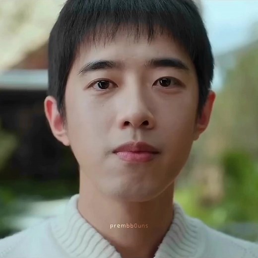 Robot Girl Janice Wu in Orange Orchard | Connor Leong Drama Kiss Scene