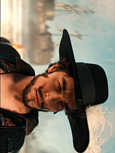 Dracule Mihawk: The World's Greatest Swordsman