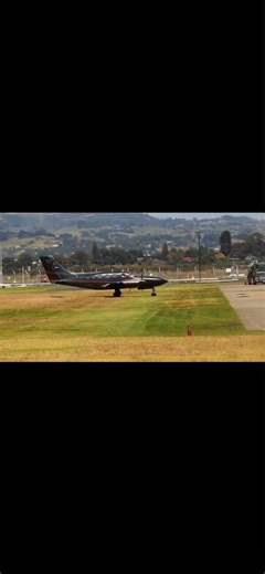 Cessna 421 taxiing #airplane #plane #aviation #cessna #flying #taxi #cessnaaircraft #cessna421 #cool