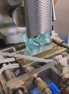 114K views · 663 reactions | Automatic fish bagging machine!!! #machine #automatic #fishbagging | Amazing Machine | Facebook