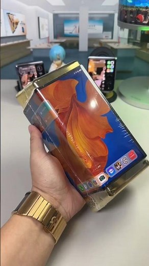 Xiaomi Mix Flip Hands-On | First Look at Sleek Foldable Flagship #shorts