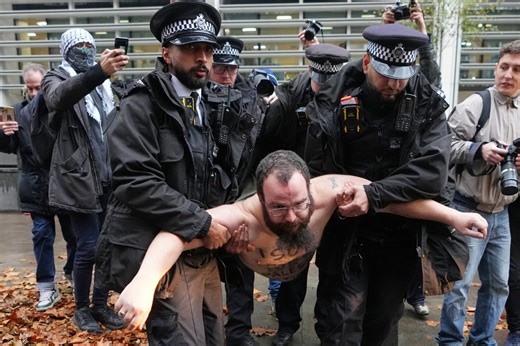 Rights of protestors and migrant workers 'being failed by government'