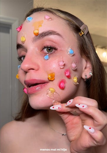 Ustedes me ven la piel más bonita y esta es la razón 😍✨🤍 @medicube global #medicube #capsulecream #boosterpro #glassskin #skincare