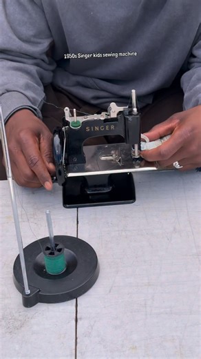 It’s so therapeutic to just sit a sew with this very tiny sewing machine. #sewing #fyp #singer #vintagekidssewing #antiques | Angelgentle