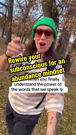 Let go of a “lack mentality,” and rewire your subconscious for the utmost wealth and health, let’s go! 💰🎉 ‘I Am The Money’ is out now in 432hz 💚🤍🎶 Feat @Paul IV Paul Niehaus IV of Blue Lotus Recordings 💙🪷 #singer #affirmations #432hz #songwriter