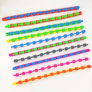 [Hot Item] Plastic 24 Chains Wacky Track Snap Fidget Toy for Kids
