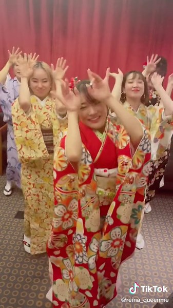 振り付け師による「Step Back」踊ってみた