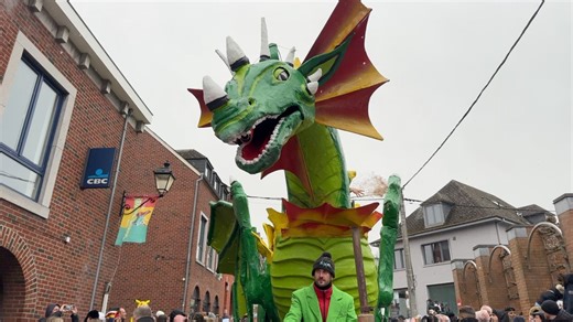Carnaval de Marche-en-Famenne : la Grosse Biesse de retour de voyage sur les cinq continents
