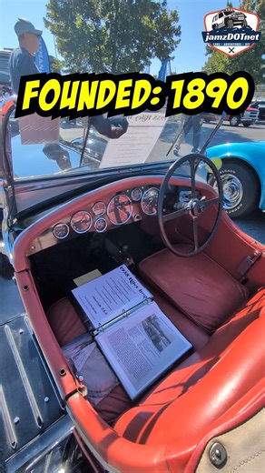  It’s a 1935 Riley British Car! Elegant, rare, and full of charm—this pre-war classic is a true symbol of British motoring heritage. With graceful curves and timeless engineering, the 1935 Riley turns every drive into a moment in history. Ever seen one of these in person? #RileyMotor #1935Classic #BritishCars #PreWarBeauty #VintageMotors #ClassicCarCulture #AutomotiveHistory #TimelessRide | Jamzdotnet | Facebook