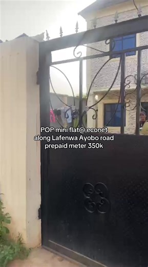 Standard newly built mini flat all round POP fence round gated compound no landlord prepaid meter @ econet along Lafenwa Ayobo road *350k per annum* #fyppppppppppppppppppppppp #fypシ゚viral🖤tiktok☆♡🦋myvideo #ogunstatetiktoker #goviralvideo #fyp