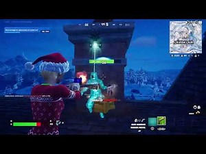 Fortnite - Cozy Commander skin gameplay