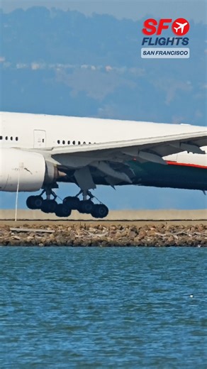 🛬 Smooth Touchdown! EVA Air Boeing 777 - Stunning Landing at San Francisco Airport SFO -- #planespotting #evaair #boeing777 #aviationlovers #aviationphotography #sfoairport #avgeek #airplane #landing #sfo #sfflights | SF.Flights