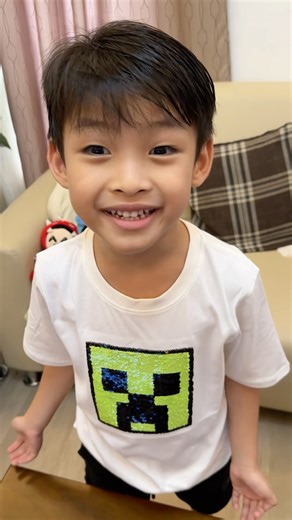 THIS IS WHY CREEPERS EXPLODE #minecraft #minecraftshorts #creeper #nyeong #nyeongsplaytime