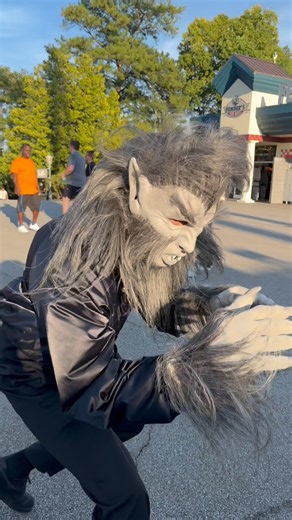Did you see the Wolfman at Fright Fest at Six Flags Over Georgia? #frightfest #sixflags