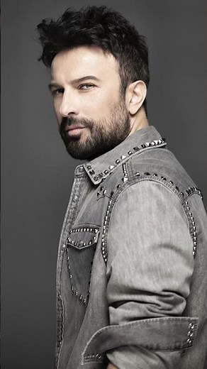 #DönmüyorGiden 23 Mayıs’ta sizlerle.. My new song will be with you on the 23rd of May..