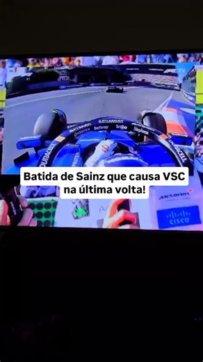 PaddockZueiro on Instagram: "Veja o lance que provocou o VSC na última volta do GP do México! Brincadeira hein Sainz? E vc acha que era caso de VSC? . . . . . #f1 #sainz #smoothoperator #maxverstappen #charlesleclerc"