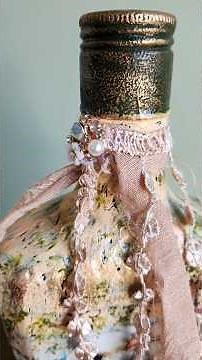 DIY Upcycled Glass Bottle | Vintage Crackle Decoupage Tutorial Decor