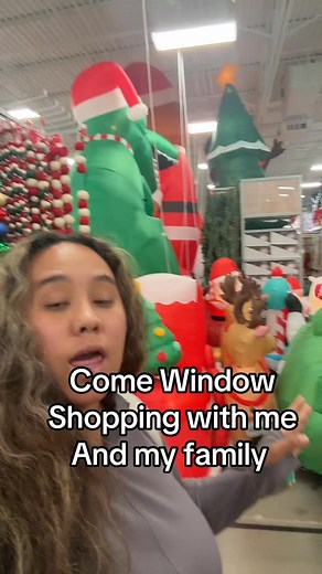7.1K views · 308 reactions | Come window shopping with me #windowshopping #christmasshoppingtime | Tianashalfdozen | Facebook