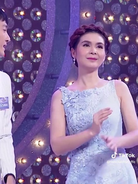 เบิร์ดเดย์ศรทอง: ฝน ธนสุนทรร้องเพลงลิเก