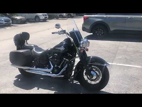 Before and After Install of Softail Deluxe handlebars and risers on my Softail Heritage Classic