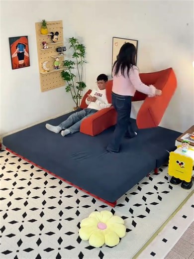 DormMakeover #DormDecor #DormRoomSetup #SmallSpaceMakeover #DormOrganizationTips #DormStorageHacks