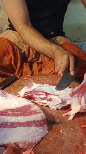15K views · 115 reactions | Awesome Meat Cutting #meat #meatmasterbd #youtubeshorts #youtube #youtuber #shorts #everyone #trending #reels #turkey #europa #america #foryoupageシ #reelsfacebook #reelstrending #foryou #reelsvideoシ #reelsviralシ #reelsfbシ #viralreels #reelviral #beef #mutton #fb #foodlover #food #bbq #foryouシpageviral | Meat Master BD | Facebook