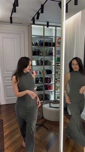 [4K] Clean With Me - Transparent Mirror Routine & Floor Cleaning.