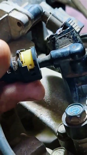 how to remove the injector hose lock easily #shorts #usa