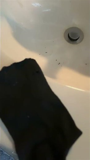 How to make therian paw socks (on hands)