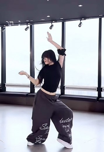 I will show you dance - Ailee #iwillshowyou #ailee #dance #dancecover #dancechallenge #heybunnies🐰