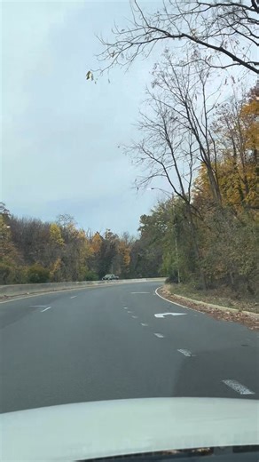 Who me? Just driving down Hilton Parkway on an autumn afternoon. #baltimoreisbeautiful | Baltimore Heritage