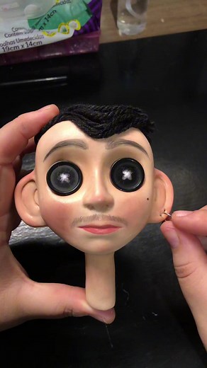 My first specially personalized Coraline doll order, what did you think? 😊✨ . . . . . #coraline #coralinedoll #coralinemovie