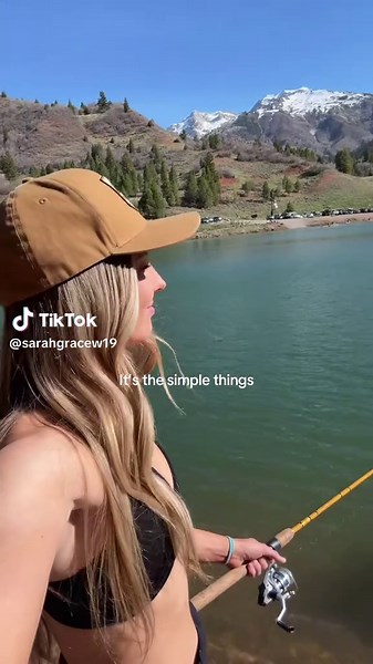 being outdoors = a happy girl 🎣 #utah #fishing #fishtok #fishinglife #outdoors