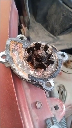 instalación de bomba de agua para Nissan versa 2016