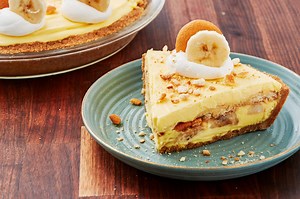 Banana Pudding   Cheesecake = BEST. DESSERT. EVER.