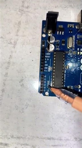 “Arduino UNO Pins Explained 😳 | Beginner Guide ⚡”
