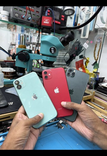 iPhone 11 Pro Max Motherboard Replacement Guide