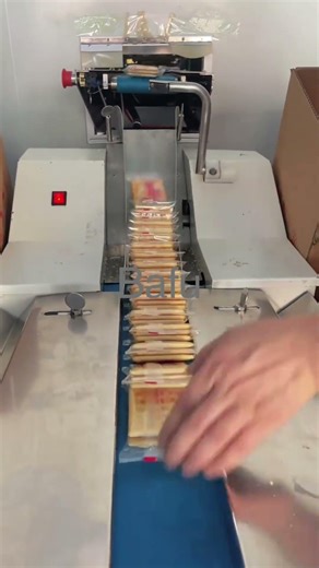 automatic stacking machine, biscuit stacking machine,packet stacking machine,packed stacking machine