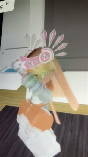 He was to small for the shower😂