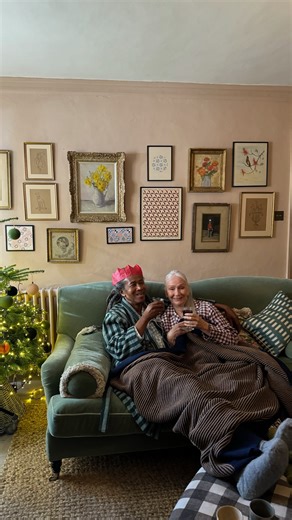 Piglet in Bed • Linen Bedding & More on Instagram: "Christmases spent in pyjamas with an elasticated waist > getting dressed up #christmasdecor #cottagechristmas #cottagelife #festivedecor #pigletinbed"