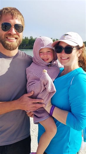 SWFL Shell Guide 🐚💕🤙 on Instagram: "First find of the day! #naplesmarcoislandshelltour #letsgoshelling #guidedshellingboattour"