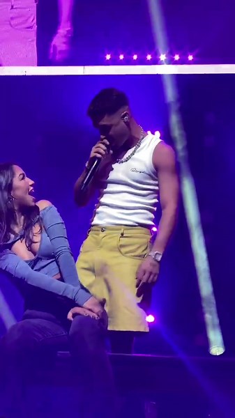 On stage with @Jamule 🤍 Chaos Tour #jamule #jamuletour #jamulekonzert #jamulewien #jamulechaostour #jamulelive #jamule #fyp #foryoupage