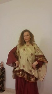 Id' amgazz, Bonne soirée sur une danse chaoui, danse berbère que j'adore 🥰 #danseberbere #dansedelajument #racines #nouveaucostumetropgrand | Myriam-K DANSE