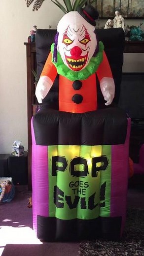 Gemmy Airblown Inflatable Pop Goes The Evil