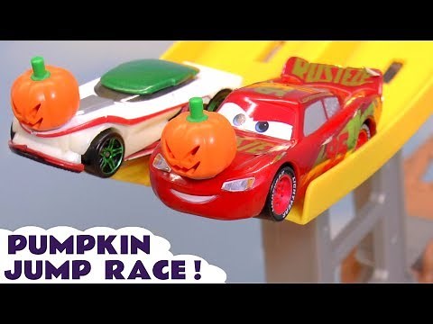 Cars McQueen Pumpkin Jump Racing At Halloween