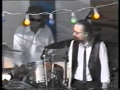 Topi Sorsakoski & Agents - Salattu suru - Olet rakkain (Haapamäki, 1988)