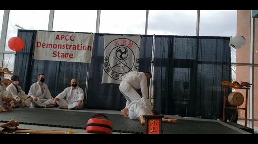 Hapkiyusul (aikijujutsu) techniques are unique, in that, through practice, they can be used on ANYONE despite their size or strength. Because it ISN'T about muscle power. Learn more at https://traditional-hapkiyusul.com/ Here is a demonstration clip from the 2022 APCC Lunar New Year Event. #hapkido #aikido #daitoryu #APCC | Traditional Hapkiyusul