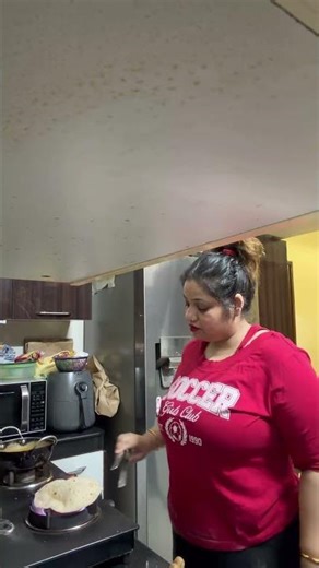 Hum kya karen 😩 #neelambindal #comedy#housewifelife #youtubeshorts