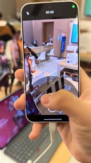 OnePlus 15T Hands On 🔥 First Look, Design & Performance