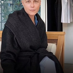 “I was told I had to prepare for the worst.” The actress revealed part of her documentary, where she shows how her disease eats away at her day by day. She was widely criticized for "showing too much", however, as a result of overexposure in the media, Selma did not hesitate to show her truth. | Icons